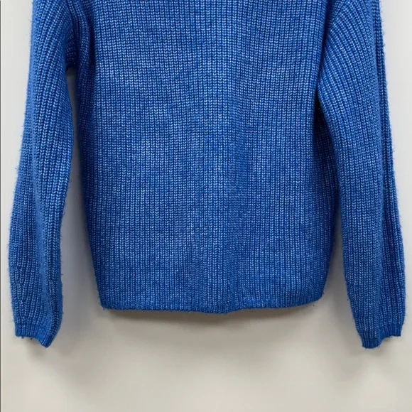 Ann Taylor LOFT Chunky Knit Boatneck Relaxed Pullover Sweater Blue Medium Petite - Picture 3 of 7